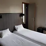 D'anjou Hotell Levallois-Perret