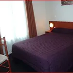 D'anjou Hotel Levallois-Perret
