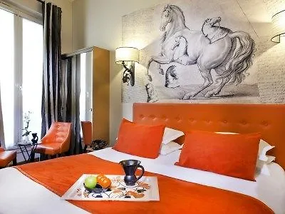 D'anjou Hotel