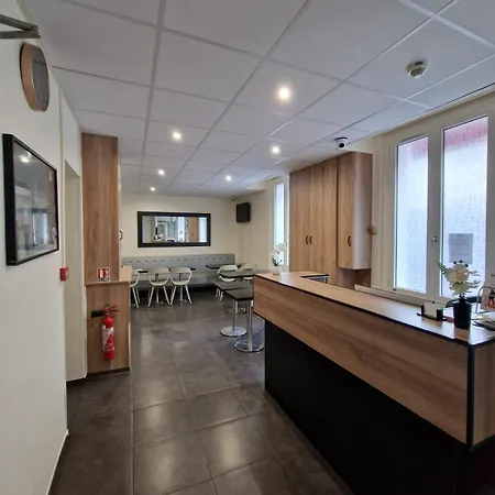 D'anjou Hotel Levallois-Perret