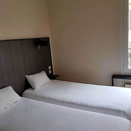 D'anjou Hotel 2*