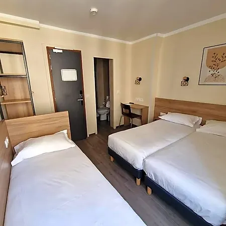 D'anjou Hotel 2*