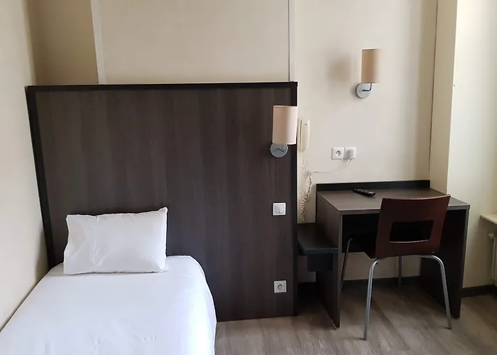 당주 2* 르발루아페레